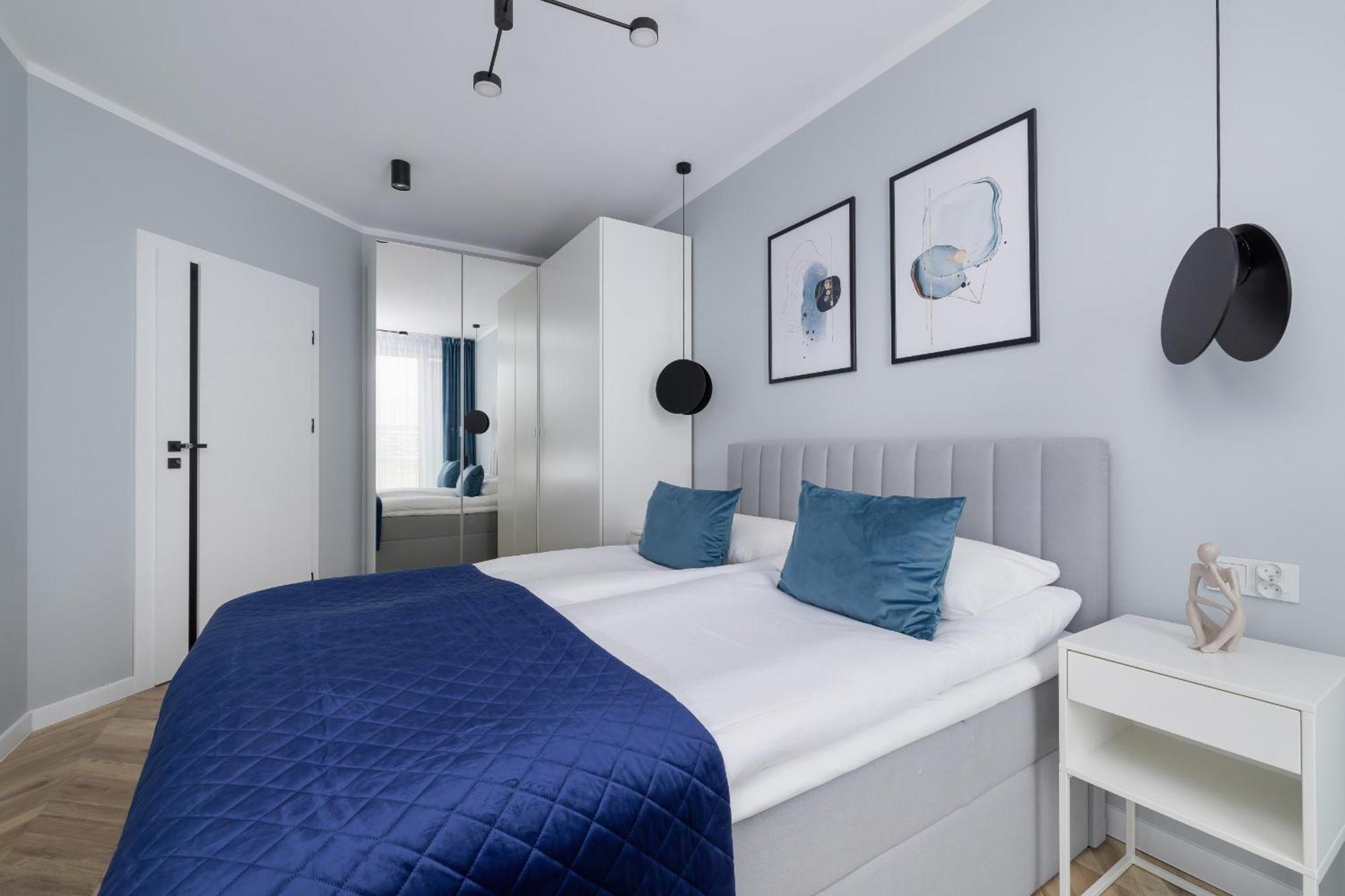 Apartment Unique With Balcony & Parking Zablocie Cracow By Renters Prestige