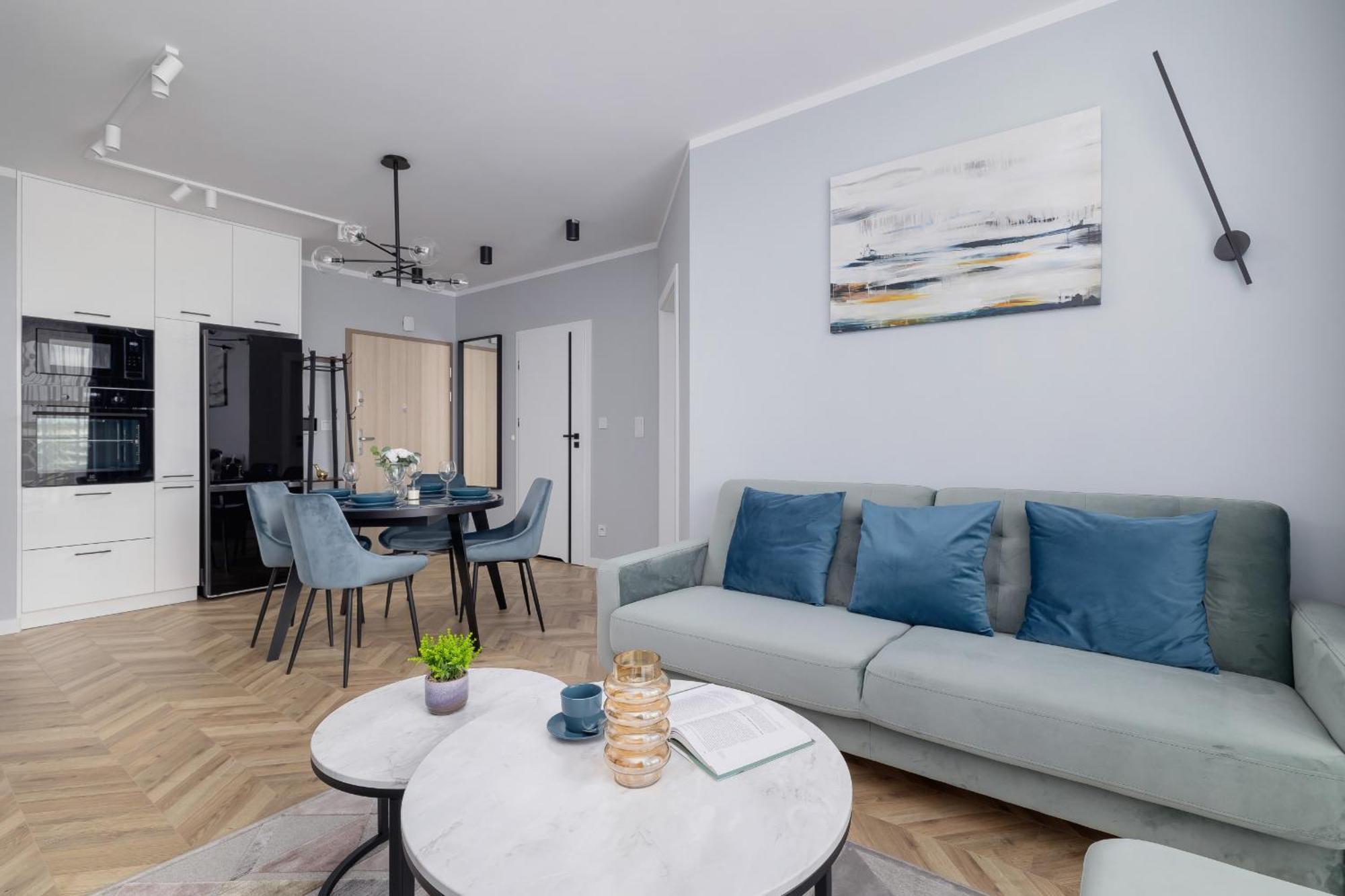 Unique With Balcony & Parking Zablocie Cracow By Renters Prestige