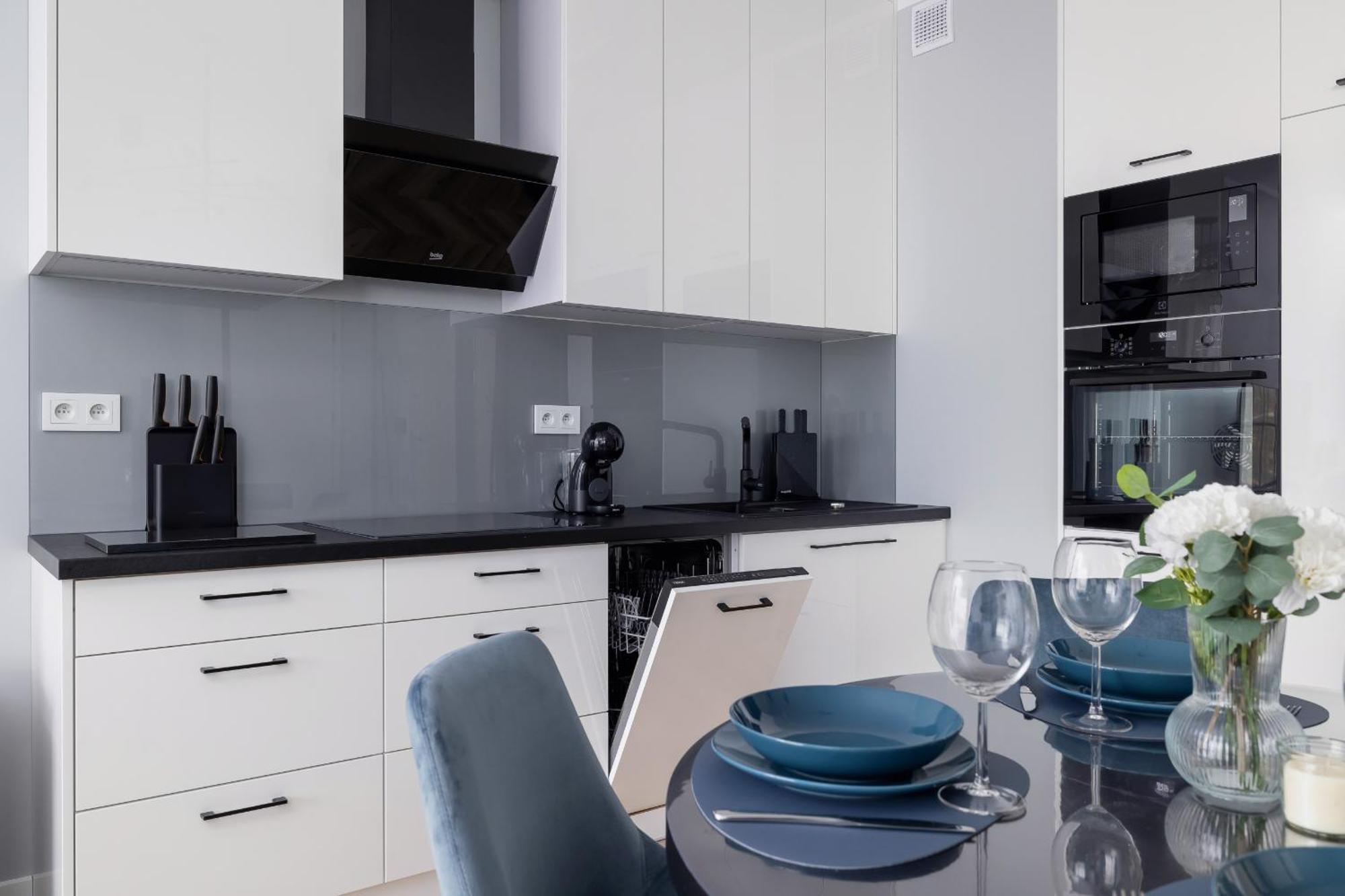 Unique With Balcony & Parking Zablocie Cracow By Renters Prestige Apartment